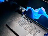 Análise do Razer Blade 18 2024: Primeiro laptop do mercado com mini-LED e Thunderbolt 5