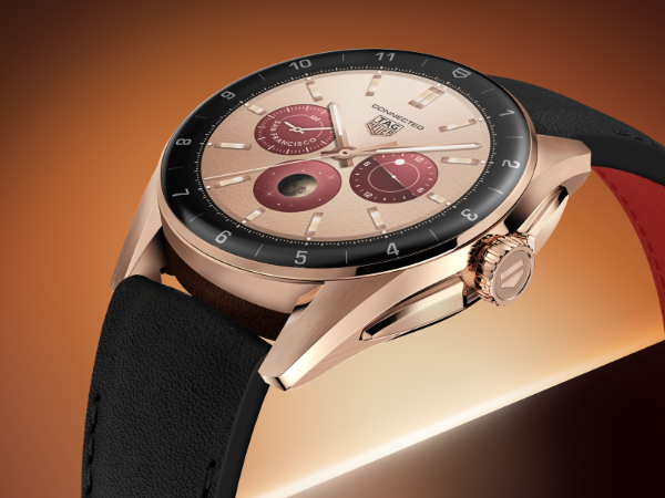 TAG Heuer revela os novos smartwatches Connected Calibre E4 Golden