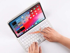 Teclado Fusion 2.0: Teclado com touchpad integrado.