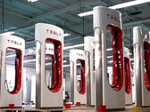 A Tesla pode construir uma estação de Supercharger em 4 dias com pré-fabricados (imagem: Tesla)