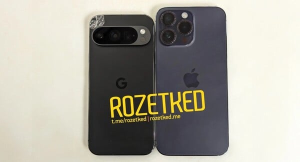 Pixel 9 Pro ao lado de um iPhone Pro Max. Finalmente, aqueles que gostam de telefones menores não precisarão mais abrir mão dos recursos. (Fonte: Rozetked)