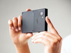 O Light Phone 3 é voltado para os minimalistas que querem evitar distrações. (Fonte da imagem: Light Phone)