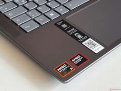 O Yoga Pro 7 é o primeiro laptop da Lenovo com AMD Zen 5.