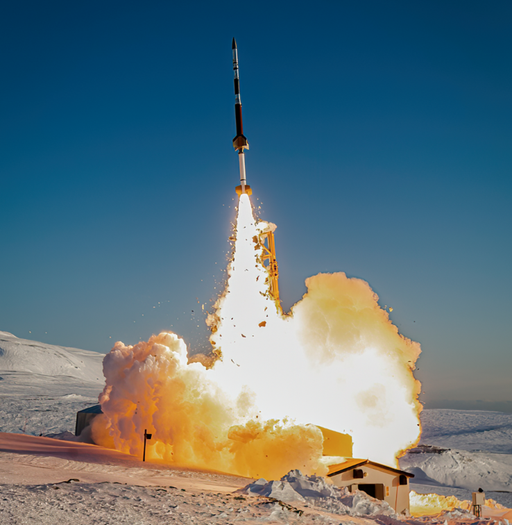 O lançamento do foguete Endurance a partir de Ny-Ålesund, Svalbard (Noruega), ocorreu em 11 de maio de 2022. (Fonte da imagem: Andøya Space/Leif Jonny Eilertsen)