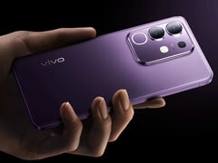 O Vivo T4x 5G roda o Funtouch OS 15 baseado no Android 15. (Fonte da imagem: Vivo)