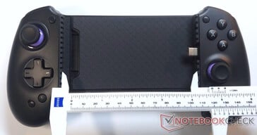 O dock de expansão Abxylute S9 é encaixa em telefones e tablets com largura entre 4,72 e 8,50 polegadas (120 mm e 216 mm). (Fonte da imagem: Notebookcheck)