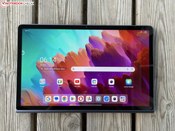 Análise do Lenovo Tab Plus. Dispositivo de teste fornecido pela Lenovo Alemanha.