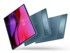 O Yoga Tab Plus vem nas opções de cores Seashell e Tidal Teal, rodando Android 15. (Fonte da imagem: Lenovo)