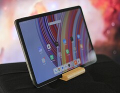 A grande tela IPS é certamente um dos destaques do Xiaomi Redmi Pad Pro 5G com preço razoável.