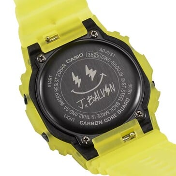 A parte traseira personalizada em aço inoxidável do relógio da colaboração G-Shock x J Balvin. (Fonte da imagem: Great G-Shock World)