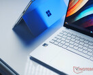 No entanto, ainda não está claro se o preço-alvo de US$ 700 para os PCs da série Snapdragon X de 2025 é para laptops (Fonte da imagem: Notebookcheck)