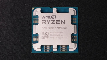 Falso Ryzen 7 7800X3D IHS (Fonte da imagem: Der8auer)