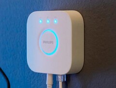 Uma nova funcionalidade para controlar vários Philips Hue Bridges será lançada em 2024. (Fonte da imagem: Philips Hue)