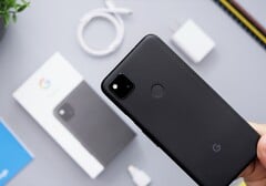 Alguns proprietários do Google Pixel 4a estão enfrentando problemas graves após a última atualização de software (Fonte da imagem: Daniel Romero)