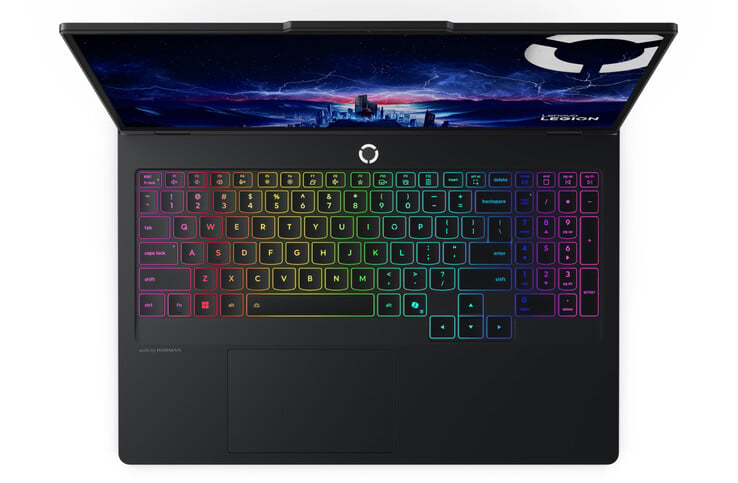 O Legion Pro 5i Gen 10 com seu teclado RGB opcional. (Fonte da imagem: Lenovo)