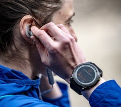 A Garmin pode substituir o Instinct 2 em até dois meses, embora não com o Enduro 2 da foto. (Fonte da imagem: Garmin)