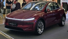 Novo Tesla Model Y na cor Ultra Red (Fonte da imagem: Sawyer Merritt/X)