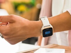 Há rumores de que novos serviços de pagamento sem contato serão introduzidos nos smartwatches da Garmin. (Fonte da imagem: Garmin)
