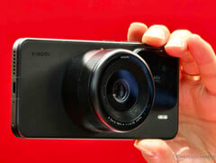 O Modular Optical System gira em torno de um sensor M4/3 de 100 MP. (Fonte da imagem: Notebookcheck)