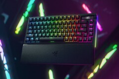 O teclado mecânico Razer BlackWidow V4 Pro 75%. (Fonte da imagem: Razer)