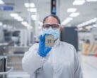 A Intel relata o sucesso com as máquinas de litografia EUV High-NA da ASML. Na foto: Um chip Intel Xeon. (Fonte da imagem: Intel)