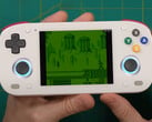 A Retroid confirmou que não pode corrigir problemas de exibição no Pocket Mini. (Fonte da imagem: Retro Game Corps - editado)