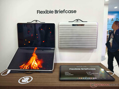 O Flexible Briefcase é o exemplo mais recente da tela dobrável de fator de forma grande da Samsung Display. (Fonte da imagem: Notebookcheck)