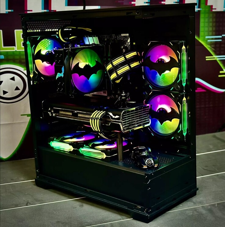 A construção do bastão em RGB (Fonte da imagem: int3t3ch no eBay)