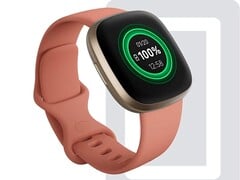 Usuários dos smartwatches Fitbit Sense e Versa 3 afirmam que uma nova atualização afetou a duração da bateria. (Fonte da imagem: Fitbit)