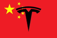 Em breve, a Tesla poderá usar dados de motoristas chineses como semente para desenvolver o software de direção autônoma usado em todo o mundo. (Imagem via Wikimedia Commons com edições)