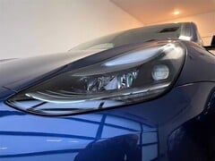 Os carros da Tesla nos EUA finalmente estão recebendo o recurso Matrix Headlights (Fonte da imagem: jojje167 on X)