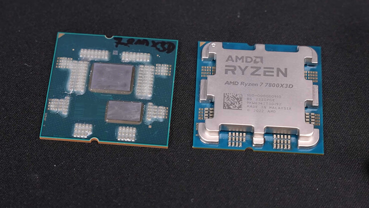 Não há revestimento protetor nos capacitores do falso Ryzen 7 7800X3D (Fonte da imagem: Der8auer)