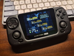 O GKD Bubble deve seu design ao SEGA Game Gear. (Fonte da imagem: Z-Pocket Game)