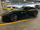 A Ferrari 812 GTS, roubada em Greenwich e recuperada pelo Departamento de Polícia de Waterbury, graças aos AirPods de Apple. (Fonte da imagem: Polícia de Waterbury)