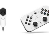 O Xbox Adaptive Joystick não estará disponível até 2025, mas o controle da 8BitDo já está disponível. (Fonte da imagem: Microsoft &amp; 8BitDo - editado)