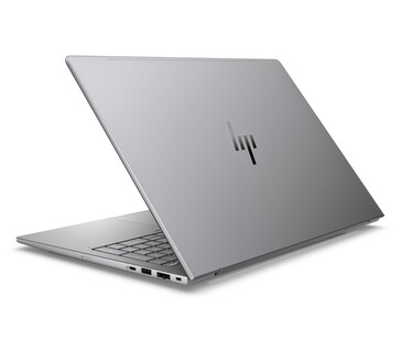 A HP ainda conseguiu incluir uma porta RJ-45 no relativamente fino laptop de estação de trabalho ZBook 8. (Fonte da imagem: HP)