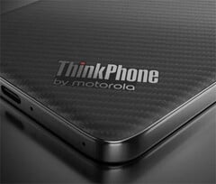 O ThinkPhone 25 é essencialmente um Edge 50 Neo modificado. (Fonte da imagem: Motorola)