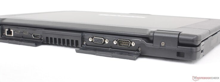 Traseira: RJ-45 (1 Gbps), USB-C 3.2 Gen. 2 com DisplayPort, USB-C com Thunderbolt 4 + DisplayPort + Power Delivery, HDMI, VGA, Serial RS232