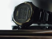 O Casio Casiotron TRN-50ZE-1A já está disponível na Europa. (Fonte da imagem: Casio)