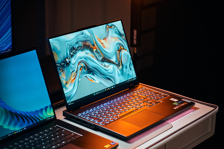 Com uma relação preço-desempenho por excelência, o Lenovo Legion Pro 7.