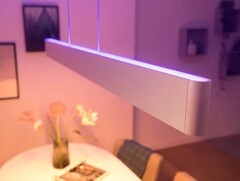 A luminária pendente inteligente Philips Hue Ensis chegou aos EUA. (Fonte da imagem: Philips Hue)