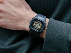 O relógio Casio G-Shock GW5000U-1 está atualmente disponível na loja on-line da marca nos EUA. (Fonte da imagem: Casio)