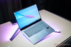 O Samsung Galaxy Book4 Edge parece ter um desempenho melhor com o AirJet em comparação com as ventoinhas tradicionais. (Fonte da imagem: Notebookcheck)