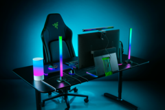 As Aether Standing Light Bars da Razer operam por meio de um único cabo de alimentação USB-C. (Fonte da imagem: Razer)