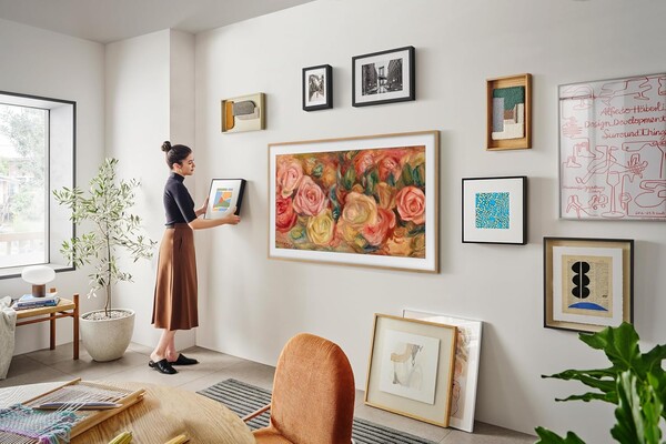 A TV The Frame da Samsung pode se passar por uma pintura quando está no modo de arte. (Fonte da imagem: Samsung)