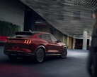 O Ford Mustang Mach-E GT 2024 acomoda cinco passageiros. (Fonte da imagem: Ford)