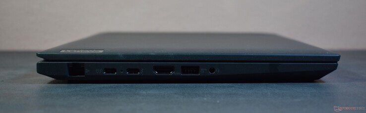 esquerda: RJ45-Ethernet, 2x Thunderbolt 4, HDMI 2.1, USB A 3.2 Gen 1, áudio de 3,5 mm