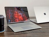 Análise do laptop Microsoft Surface Laptop 7 15 Snapdragon: Finalmente mais fácil de consertar