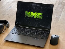O XMG Evo 15 é um laptop muito bom para todas as finalidades