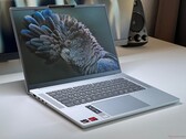 Análise do laptop Lenovo IdeaPad Slim 5-15 - Excelente custo-benefício com um SoC AMD e um gabinete de alumínio